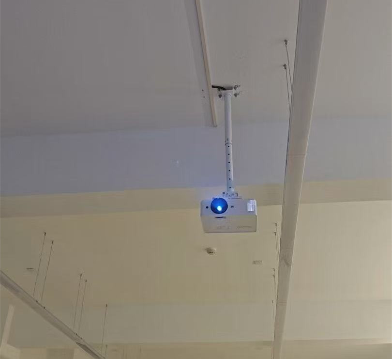 3D全息投影仪：未来科技现实应用